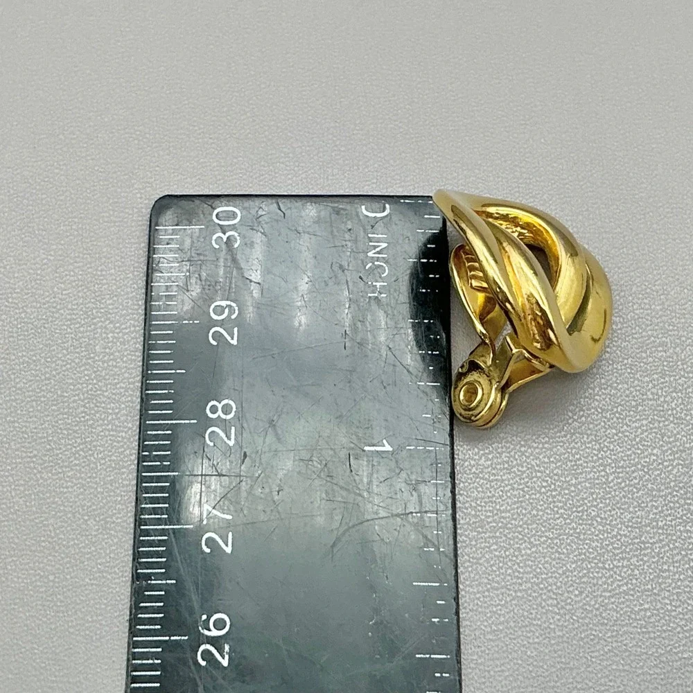 Vintage Monet Earrings Gold Tone Knot Clip On Statement Classic Signed